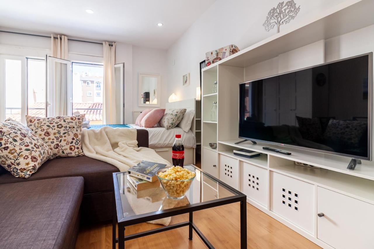 Sea & Wave Adela Boutique Apartment 말라가 외부 사진